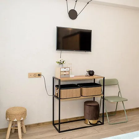 Stylish Flat With Free Pool Access, Bendita Mare By Flat Mаnаger Апартаменты