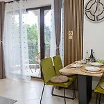 Stylish Flat With Free Pool Access, Bendita Mare By Flat Mаnаger Апартаменты *