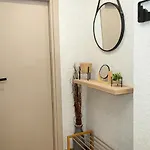 Апартаменты Stylish Flat With Free Pool Access, Bendita Mare By Flat Mаnаger *